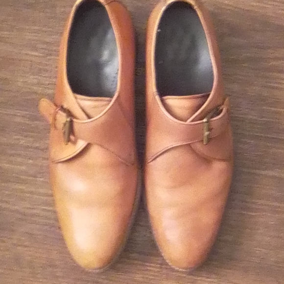 Cole Haan Other - Men's Cole Hann Brown Buckle Shoe Size 9 in Good Condition.